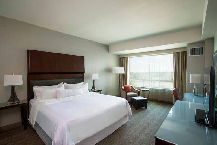 Room 15 of 46